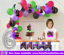 Load image into Gallery viewer, Werewolves Zombies 2 Balloon Garland Package