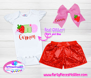 Berry ONE Glittery Vinyl Sequin Shorts Outfit