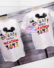 Load image into Gallery viewer, Vacation Family Shirts
