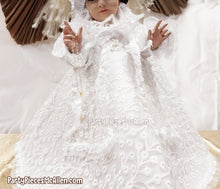 Load image into Gallery viewer, Vestidito Niño del Bautizo, Baby Jesus Baptismal Gown