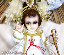 Load image into Gallery viewer, Vestido Niño Dios 7 Dones, 7 Gifts of the Holy Spirit Dress, Baby Jesus Dress