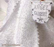 Load image into Gallery viewer, Vestidito Angel Gabriel, Angel Gabriel Baby Jesus White Gown
