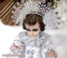 Load image into Gallery viewer, Vestidito Niño de las Palomas, Child of the Doves Baby Jesus White Gown